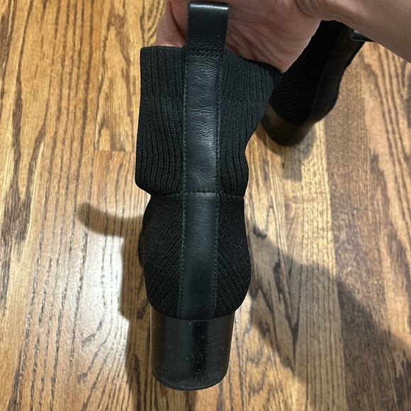 Everlane Glove Boot -Black 9 - Picture 9 of 10